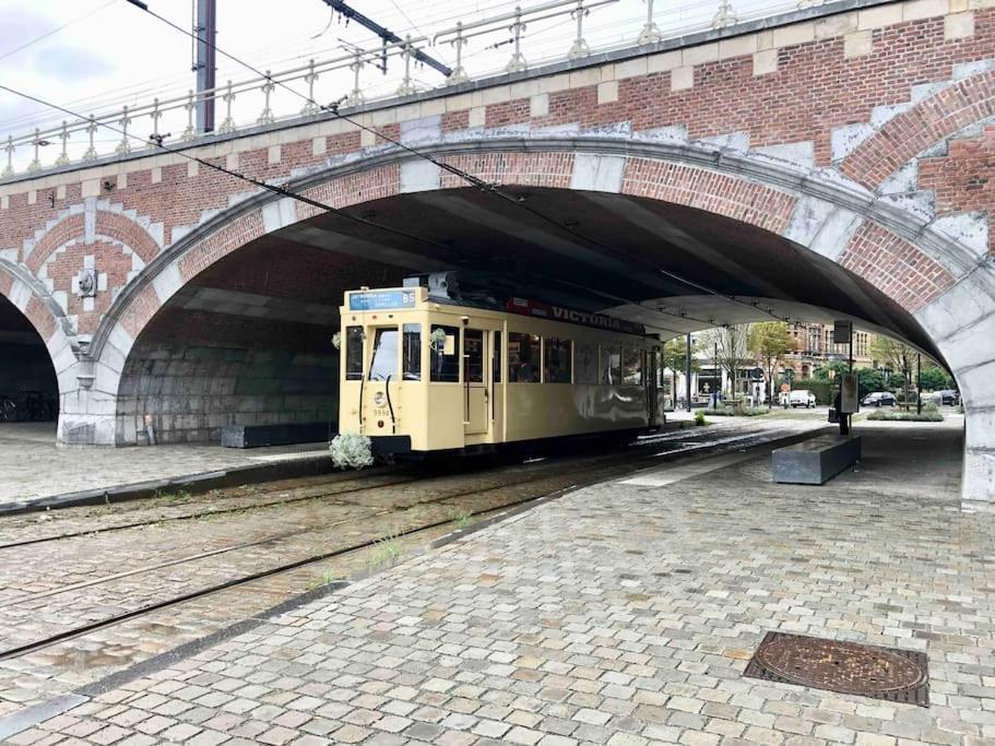 Cozy Antwerp - Zurenborg Skyline Bagian luar foto